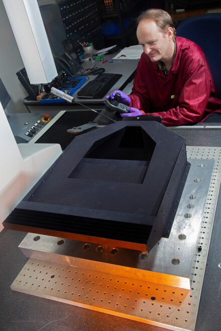 SwRI developed and prototyped the Wide Field Imager for the PUNCH mission. The dark baffles in the top recess allow the instrument to image objects over a thousand times fainter than the Milky Way. SwRI developed and prototyped the Wide Field Imager for the PUNCH mission. The dark baffles in the top recess allow the instrument to image objects over a thousand times fainter than the Milky Way.